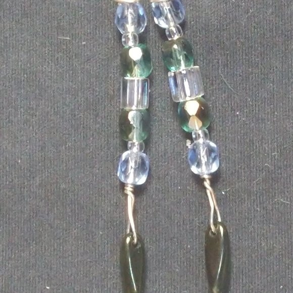 CCLHMHLLC Wired Jewellery Designs - Picture 2 of 4